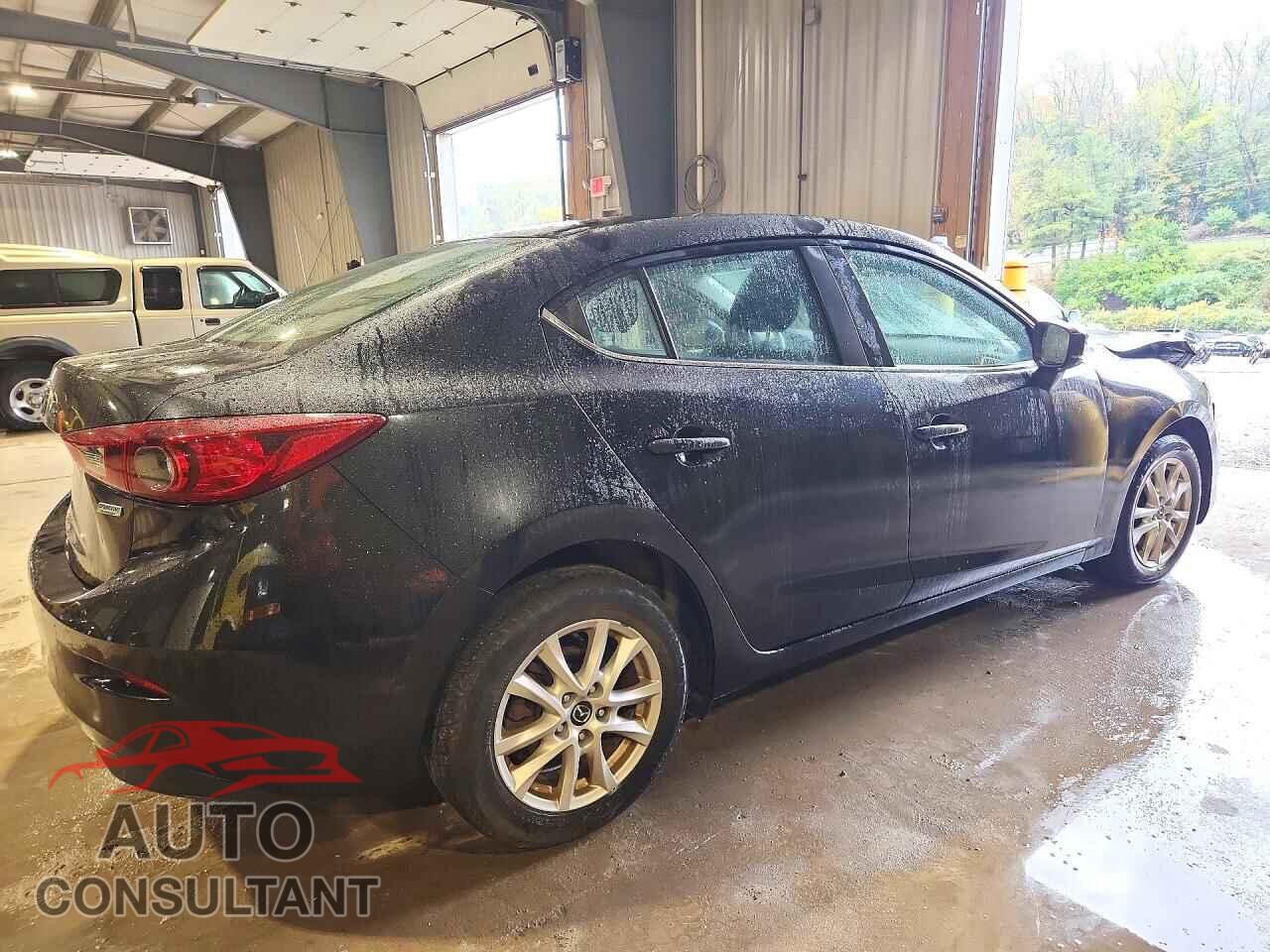 MAZDA 3 2017 - 3MZBN1U73HM133431