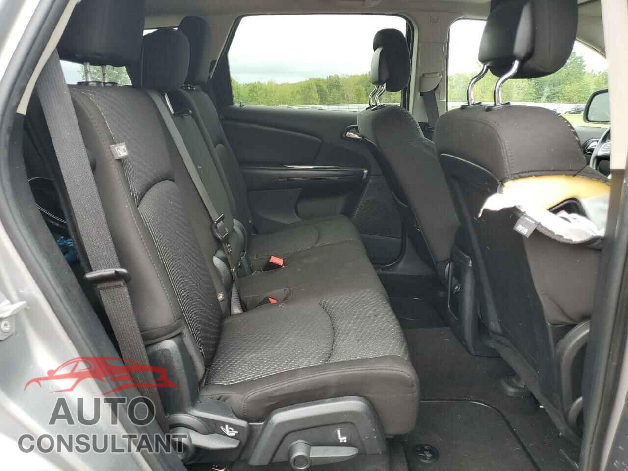 DODGE JOURNEY 2015 - 3C4PDCBG3FT683497