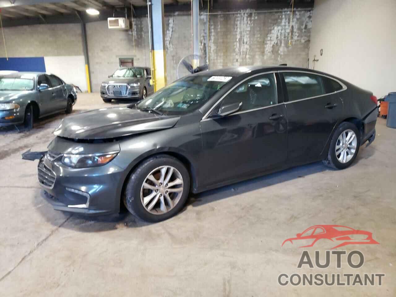 CHEVROLET MALIBU 2017 - 1G1ZE5ST3HF157911