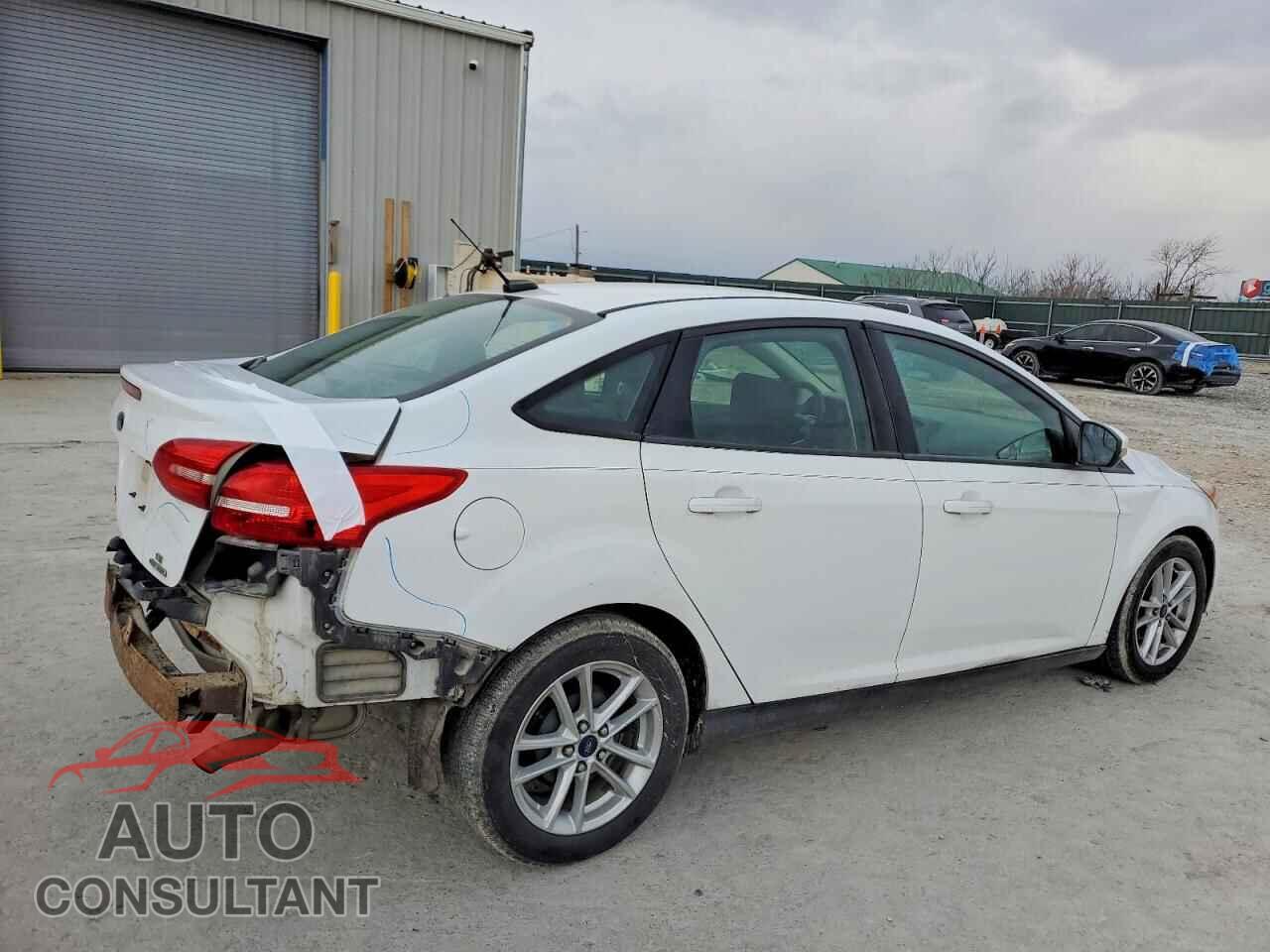 FORD FOCUS 2016 - 1FADP3F28GL255369