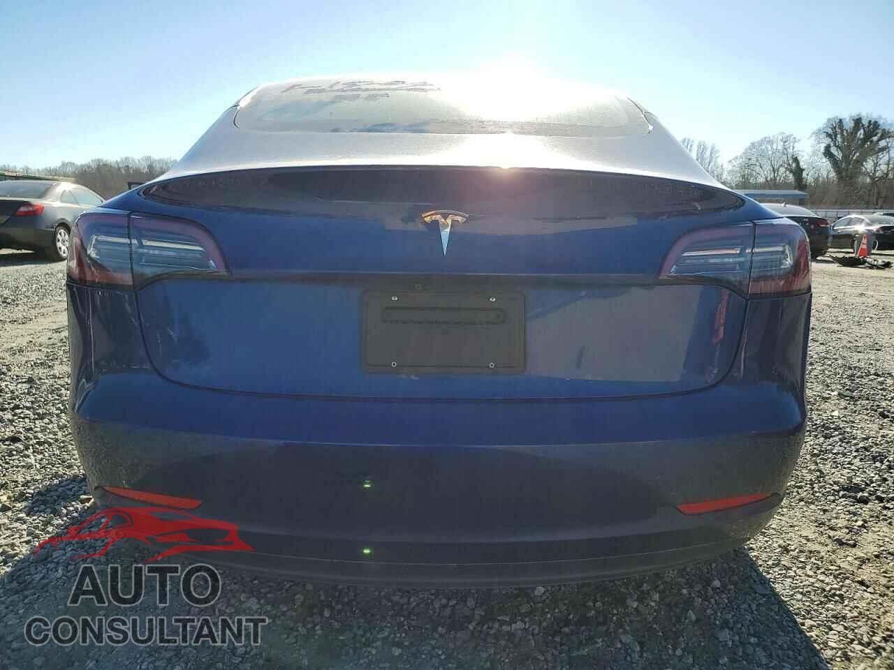 TESLA MODEL 3 2019 - 5YJ3E1EA1KF486103