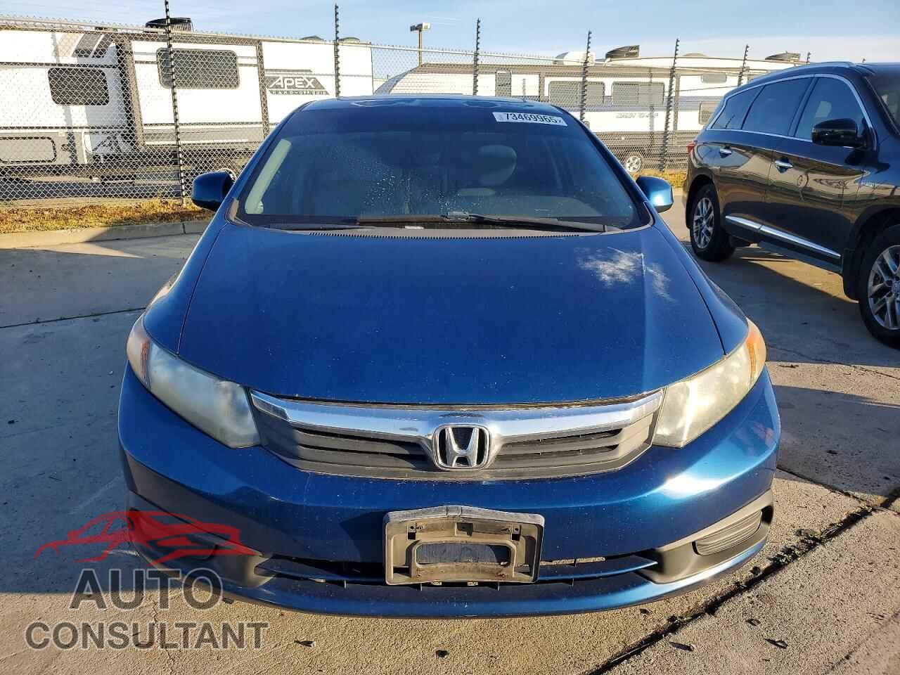 HONDA CIVIC 2012 - 2HGFB2F80CH552368
