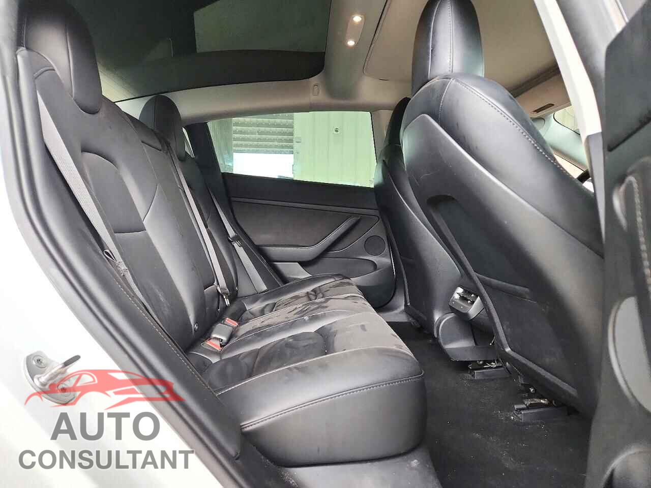 TESLA MODEL 3 2022 - 5YJ3E1EB6NF334072