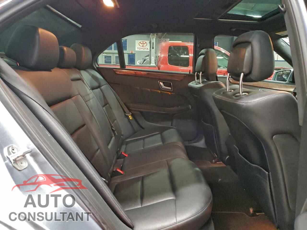 MERCEDES-BENZ E-CLASS 2013 - WDDHF8JB0DA723272