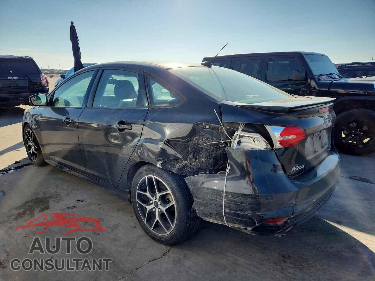 FORD FOCUS 2016 - 1FADP3F27GL371694
