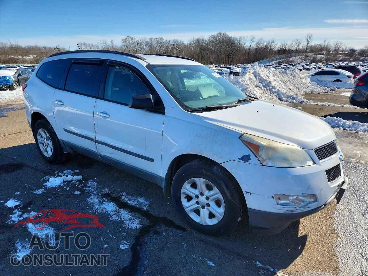 CHEVROLET TRAVERSE 2010 - 1GNLVEED7AS110306
