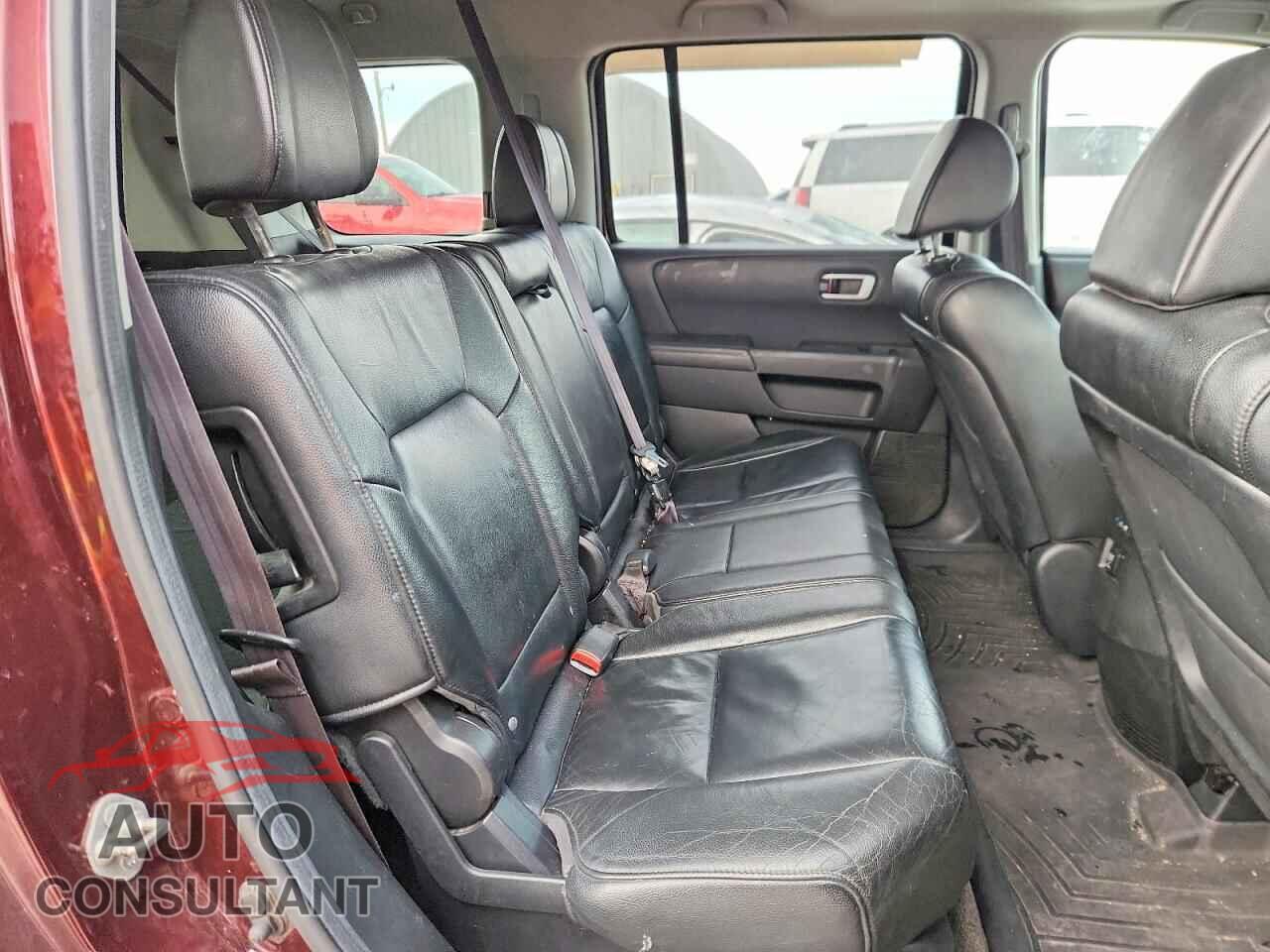 HONDA PILOT 2012 - 5FNYF3H50CB006308