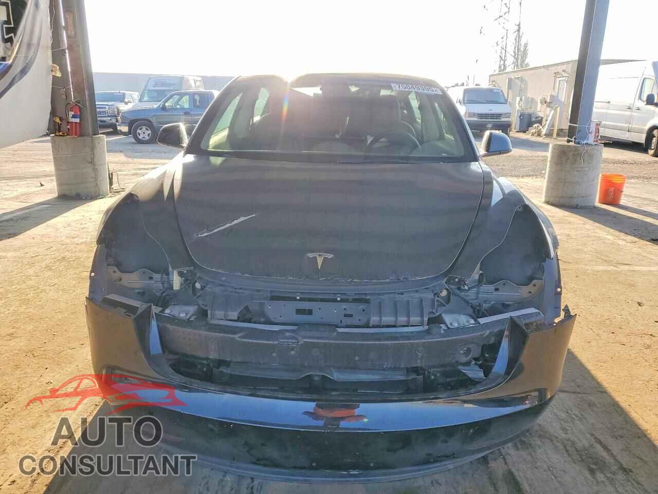 TESLA MODEL 3 2023 - 5YJ3E1EA1PF453075