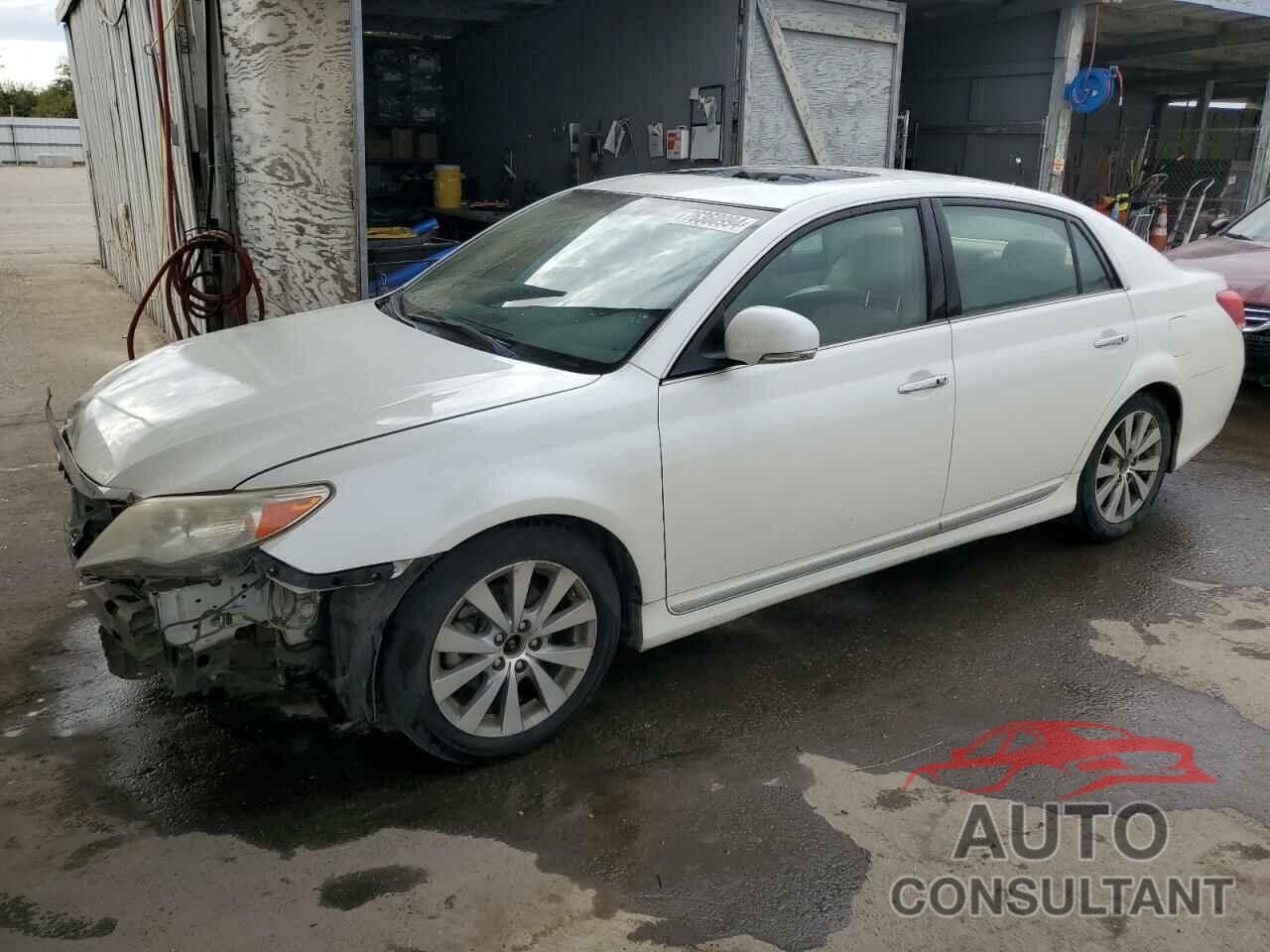 TOYOTA AVALON 2011 - 4T1BK3DB5BU433322