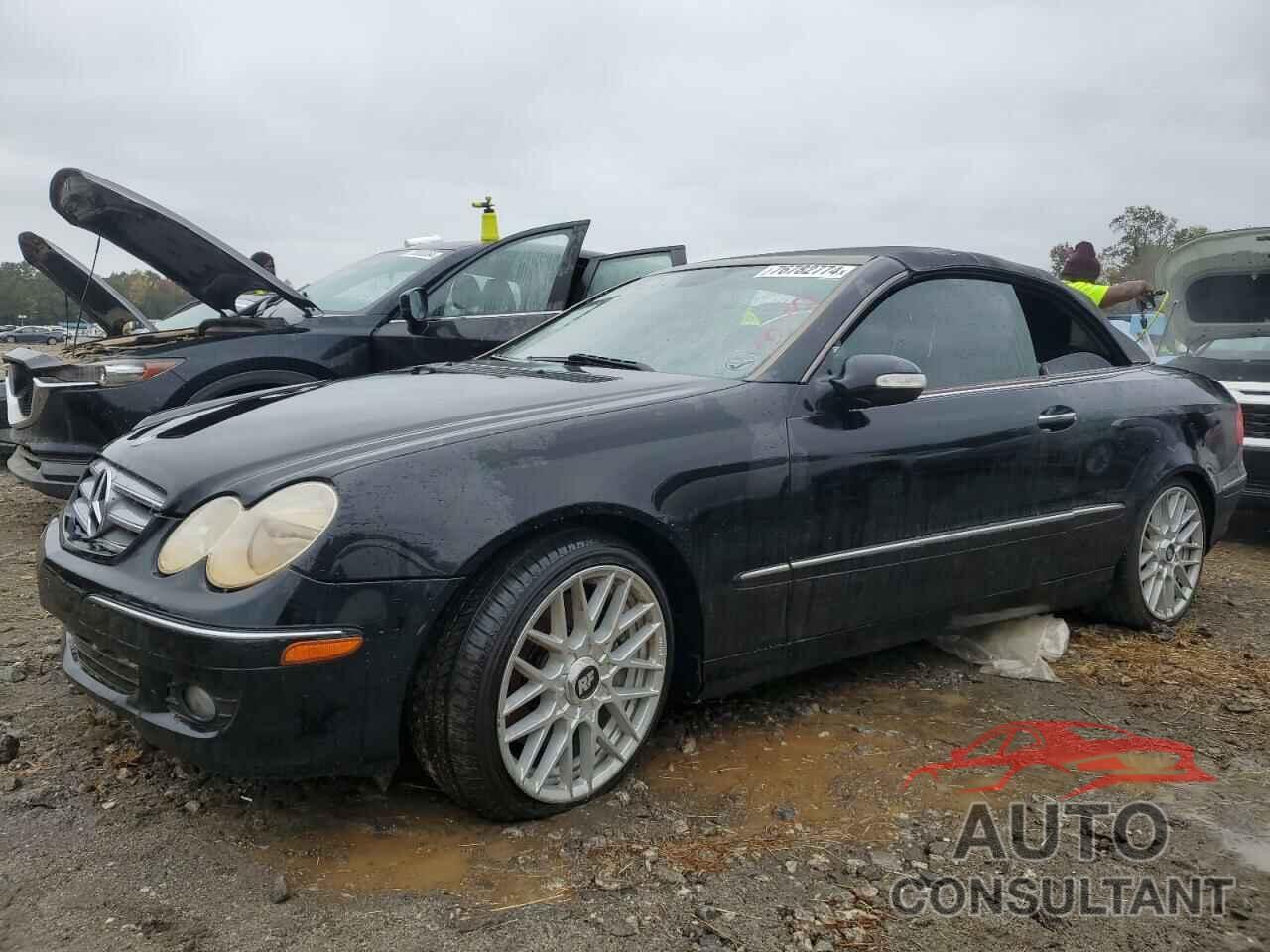 MERCEDES-BENZ CLK-CLASS 2009 - WDBTK56F19T108220