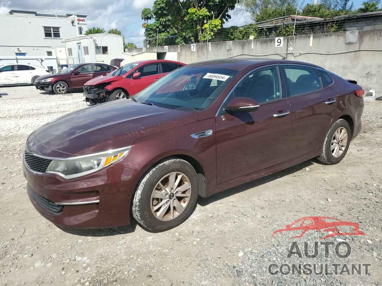 KIA OPTIMA 2018 - 5XXGT4L30JG184956