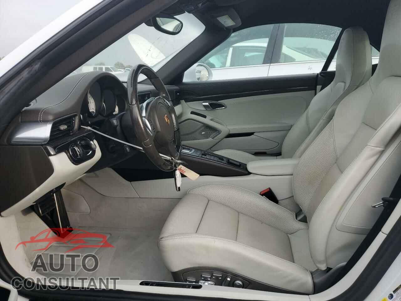 PORSCHE 911 2016 - WP0CD2A99GS178207