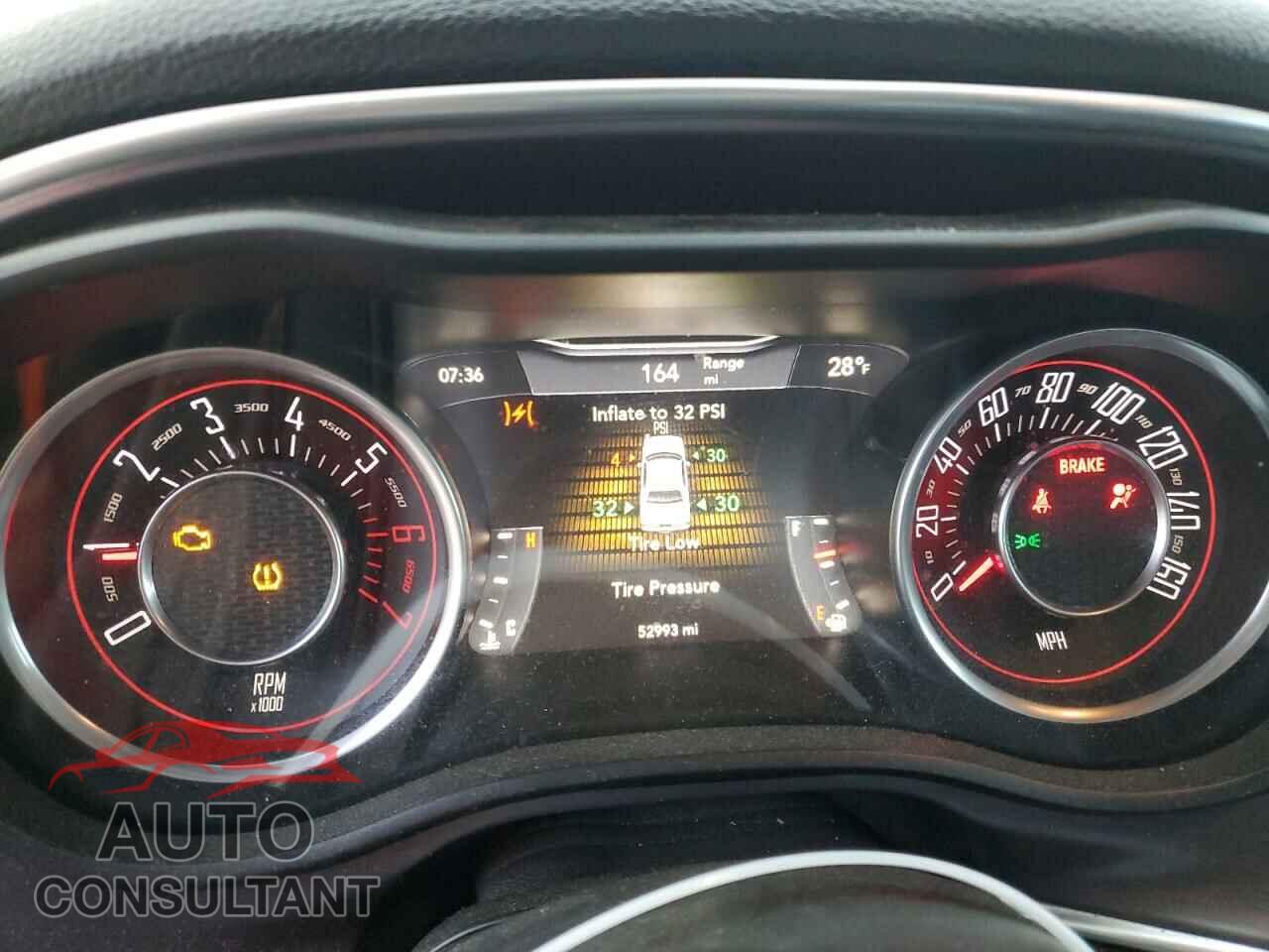 DODGE CHALLENGER 2015 - 2C3CDZAT9FH764842