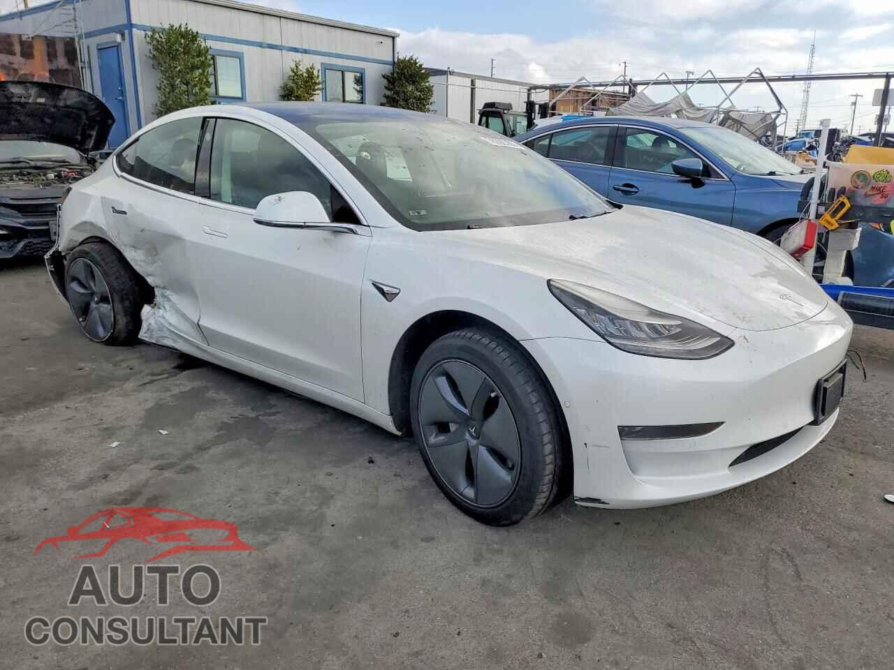 TESLA MODEL 3 2019 - 5YJ3E1EA4KF503945