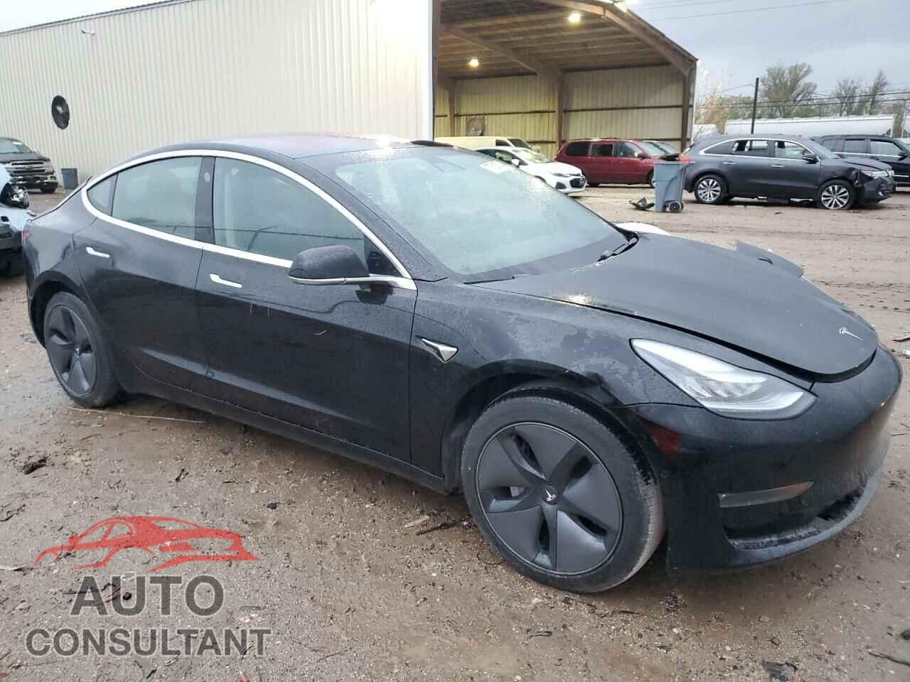TESLA MODEL 3 2019 - 5YJ3E1EA3KF304207