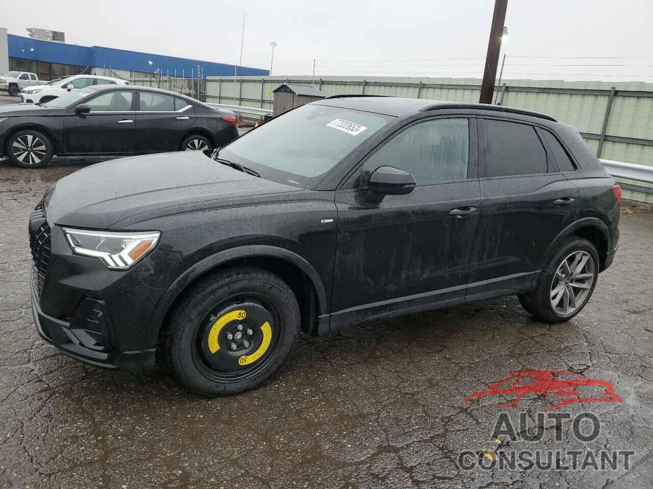 AUDI Q3 2022 - WA1EECF3XN1076220