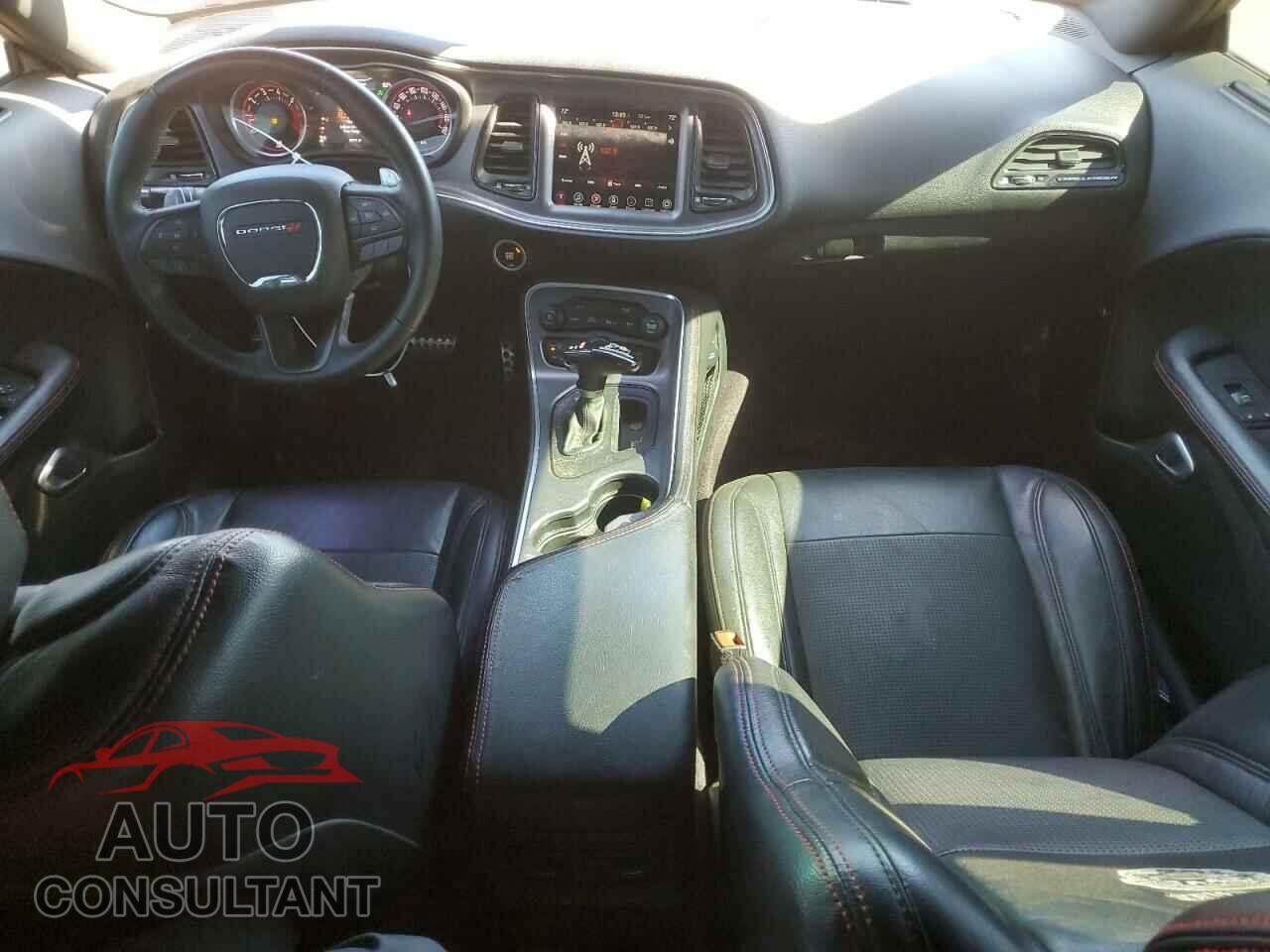 DODGE CHALLENGER 2017 - 2C3CDZFJ0HH588340