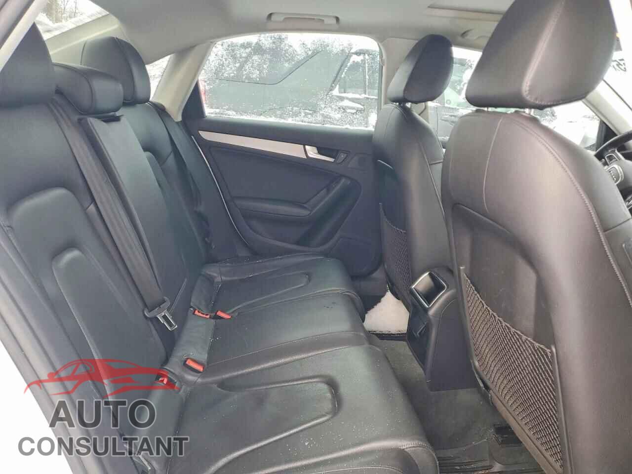 AUDI A4 2012 - WAUBFCFL1CA115700