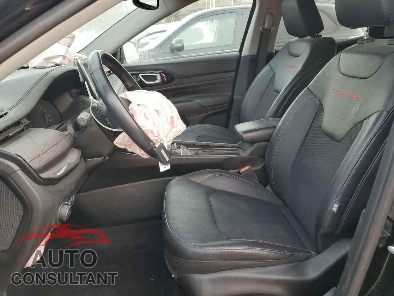 JEEP COMPASS 2022 - 3C4NJDDB8NT128356