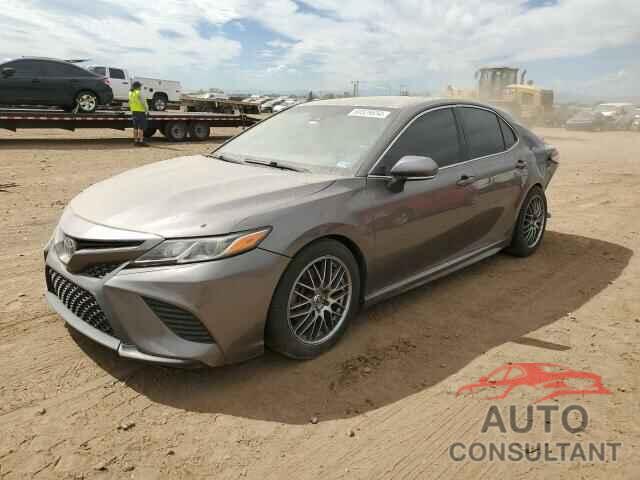 TOYOTA CAMRY 2018 - 4T1B11HK5JU081505
