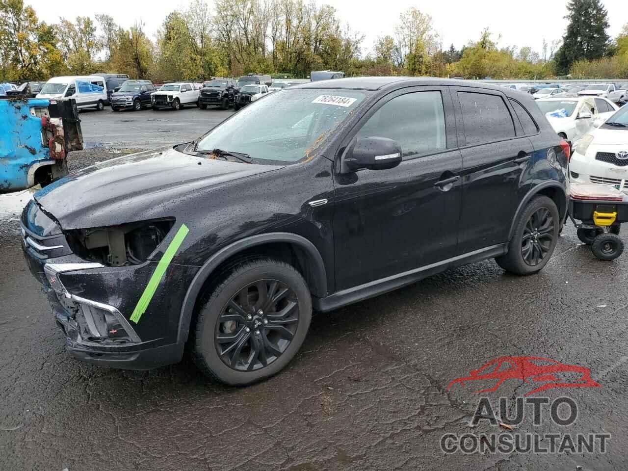 MITSUBISHI OUTLANDER 2018 - JA4AR3AU3JZ021123