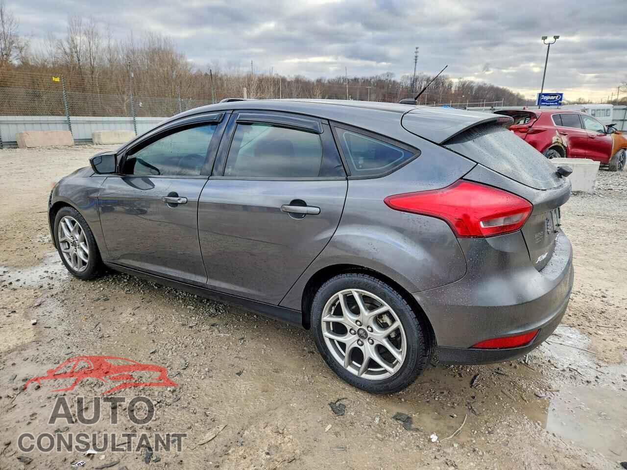 FORD FOCUS 2015 - 1FADP3K21FL302746