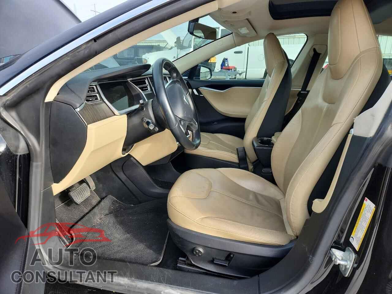 TESLA MODEL S 2013 - 5YJSA1CN4DFP20265