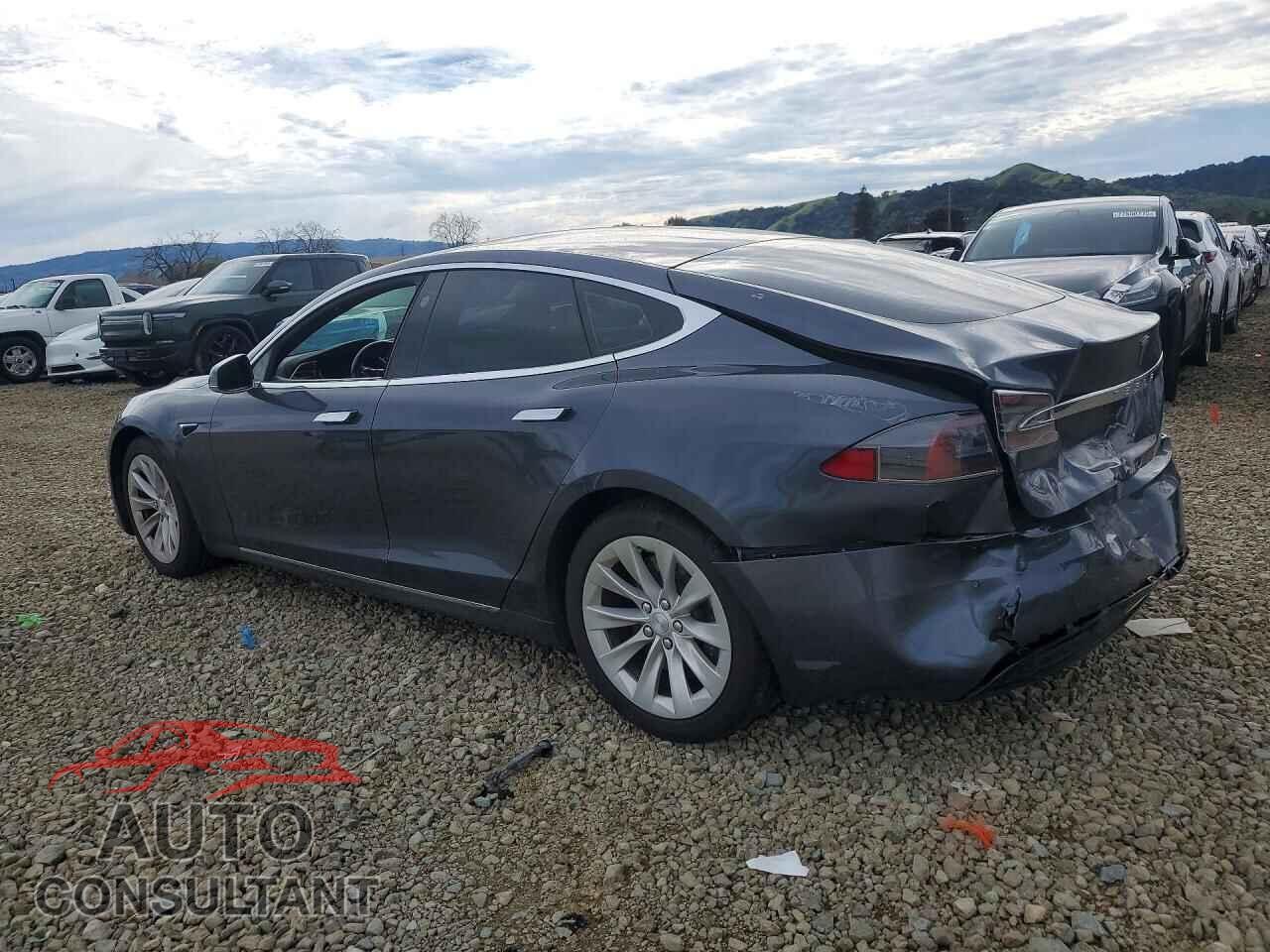TESLA MODEL S 2017 - 5YJSA1E10HF175438