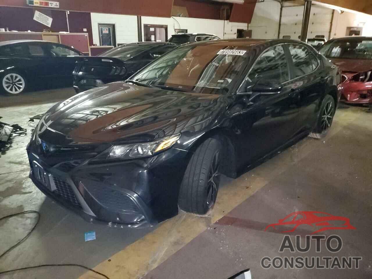 TOYOTA CAMRY 2021 - 4T1G11AK9MU585219