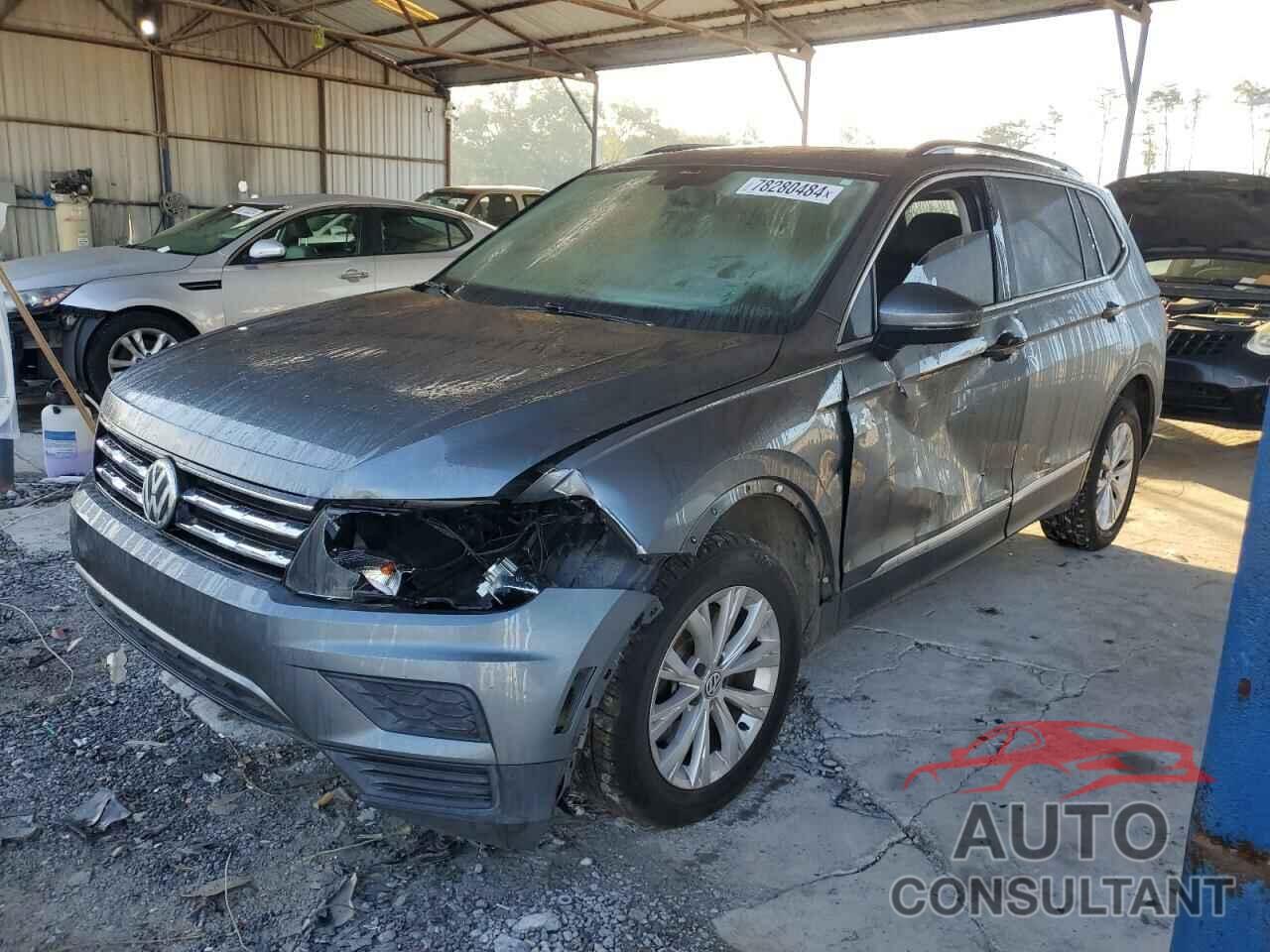 VOLKSWAGEN TIGUAN 2018 - 3VV3B7AX4JM158482