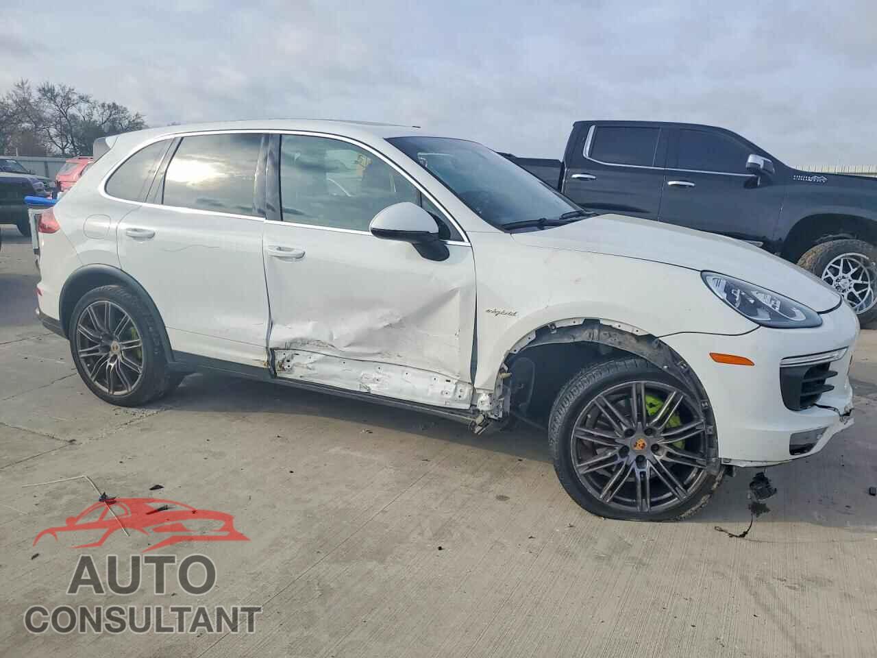 PORSCHE CAYENNE 2016 - WP1AE2A24GLA59562