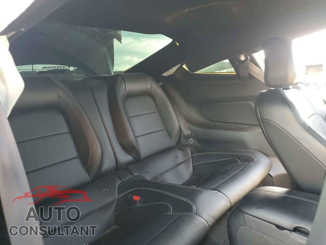 FORD MUSTANG 2022 - 1FA6P8CF3N5107824