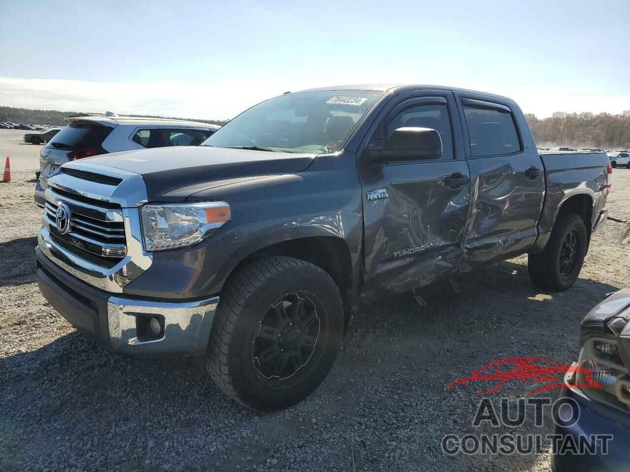 TOYOTA TUNDRA 2017 - 5TFDW5F14HX599808