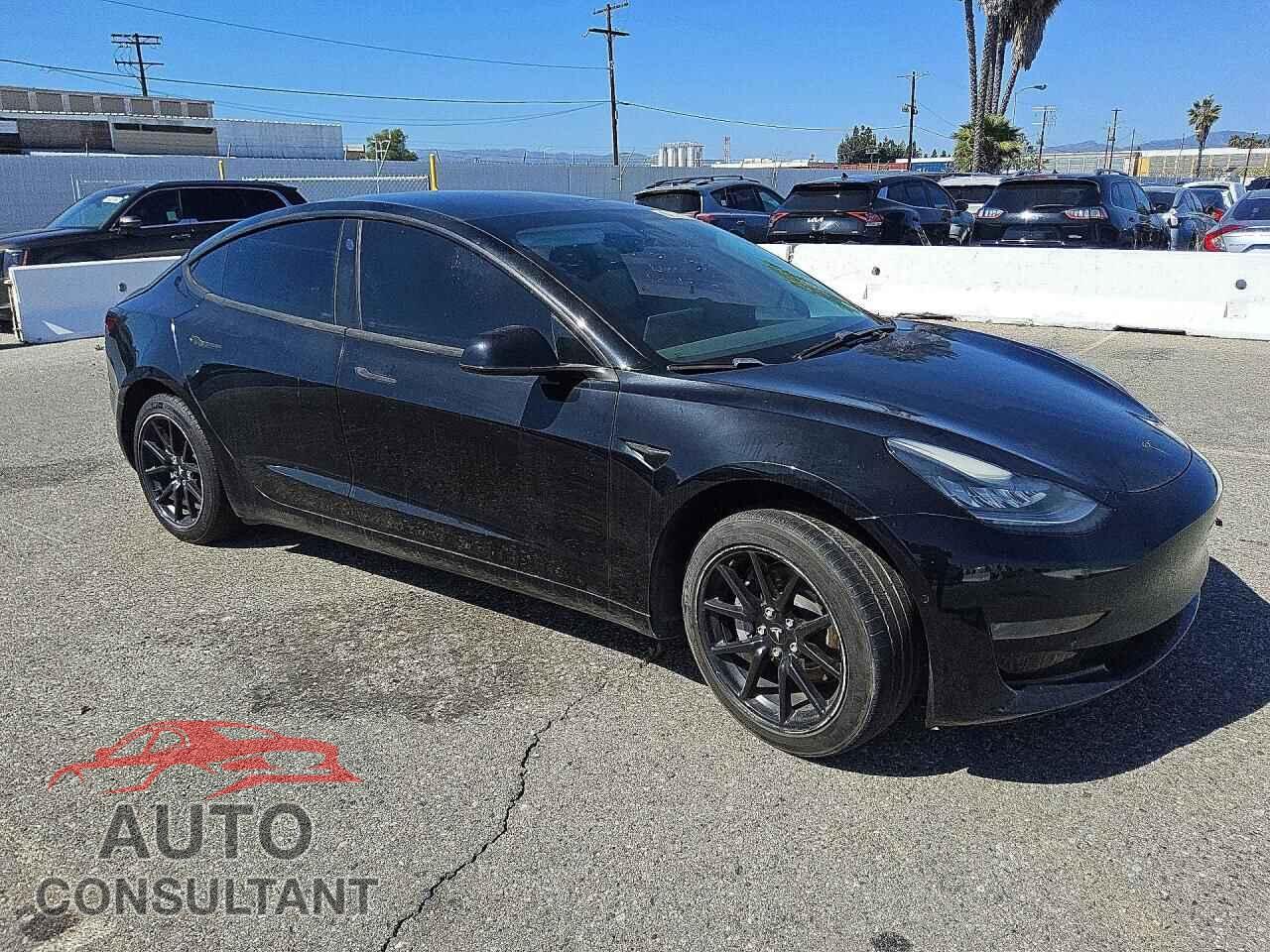 TESLA MODEL 3 2019 - 5YJ3E1EA1KF434907