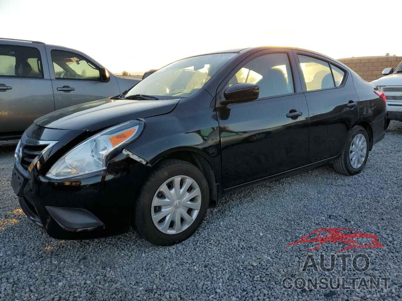 NISSAN VERSA 2017 - 3N1CN7AP7HL827983