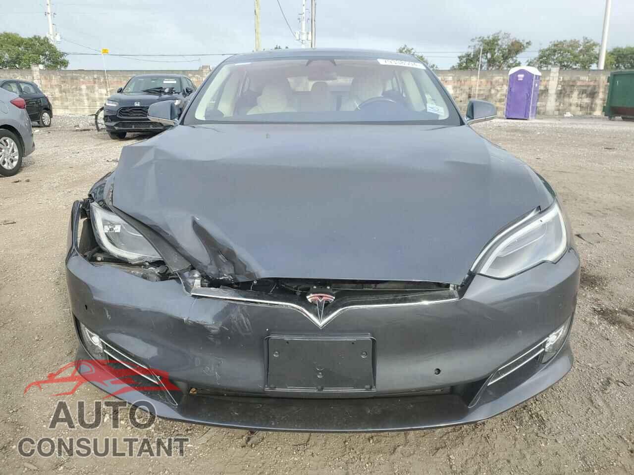 TESLA MODEL S 2017 - 5YJSA1E27HF224272