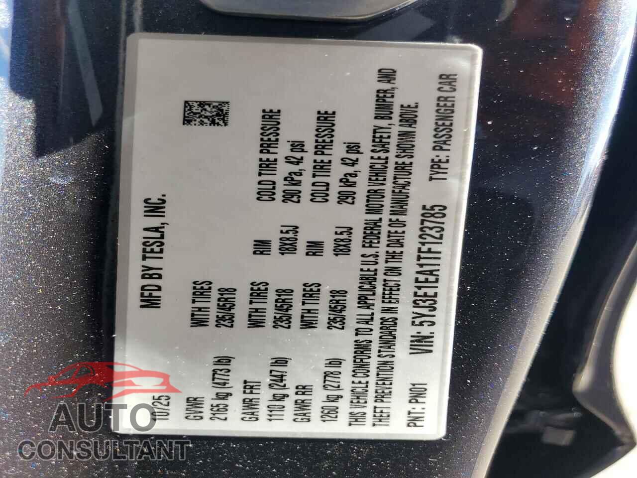 TESLA MODEL 3 2026 - 5YJ3E1EA1TF123785