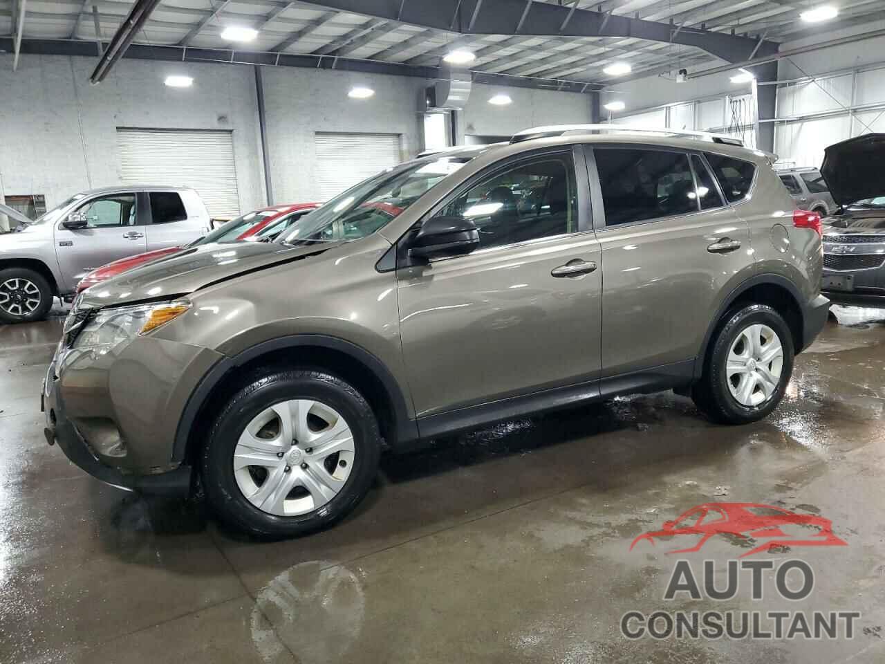 TOYOTA RAV4 2015 - JTMBFREV4FD155619