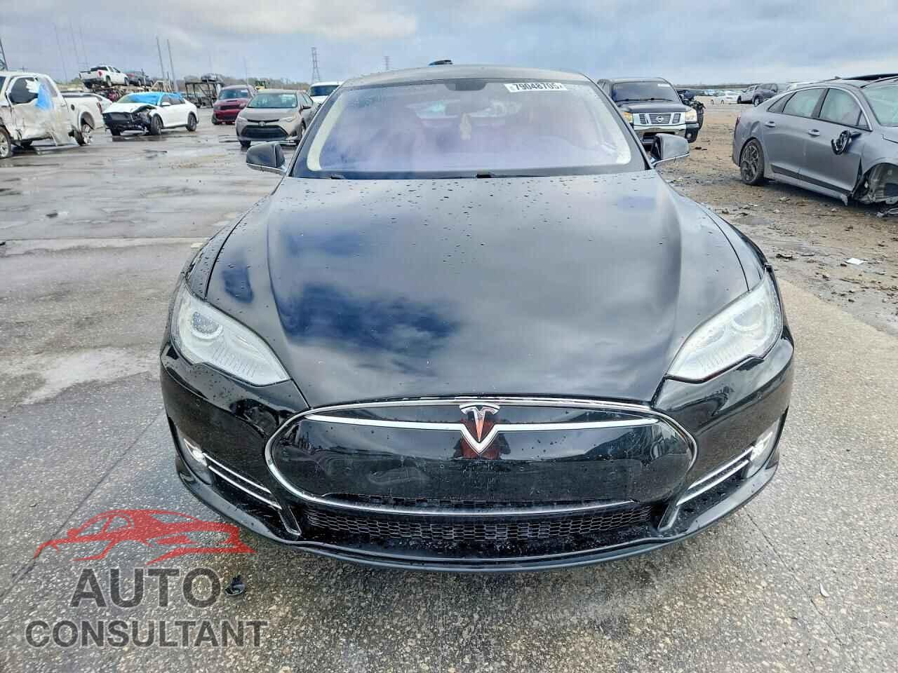 TESLA MODEL S 2014 - 5YJSA1S17EFP51123