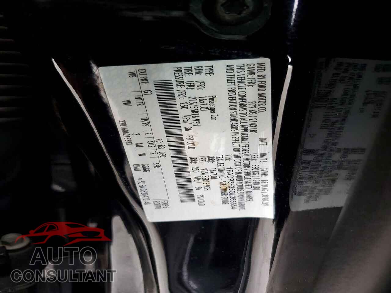 FORD FOCUS 2016 - 1FADP3F25GL365554