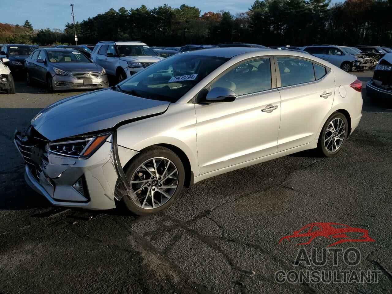 HYUNDAI ELANTRA 2019 - 5NPD84LF3KH496791