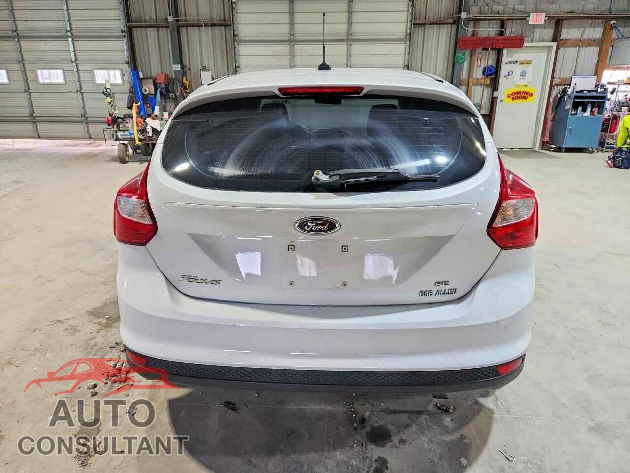 FORD FOCUS 2012 - 1FAHP3K22CL267745
