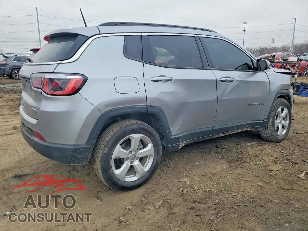JEEP COMPASS 2018 - 3C4NJDBB9JT418621