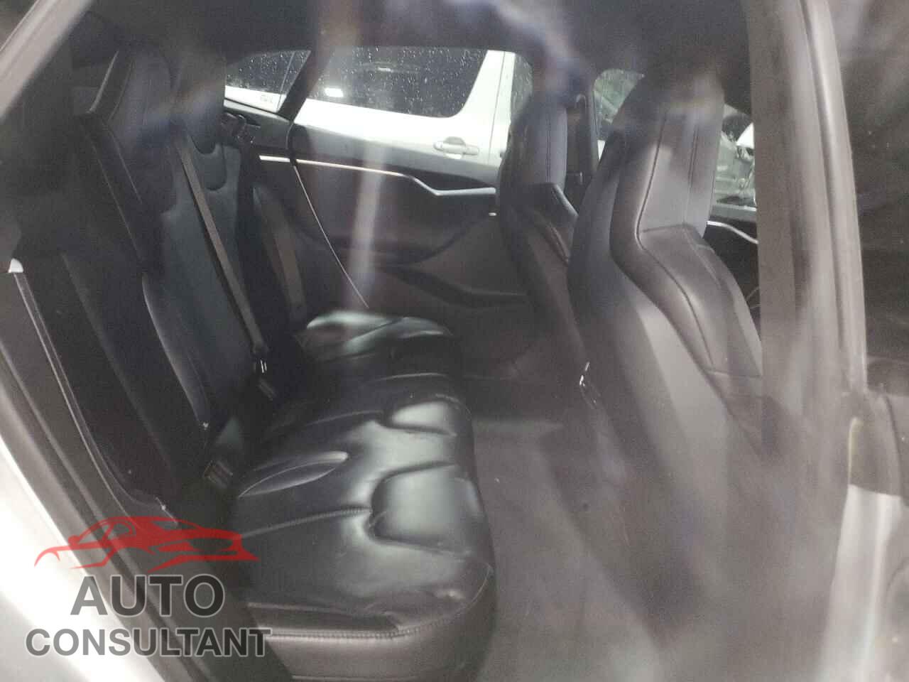 TESLA MODEL S 2016 - 5YJSA1E28GF153081