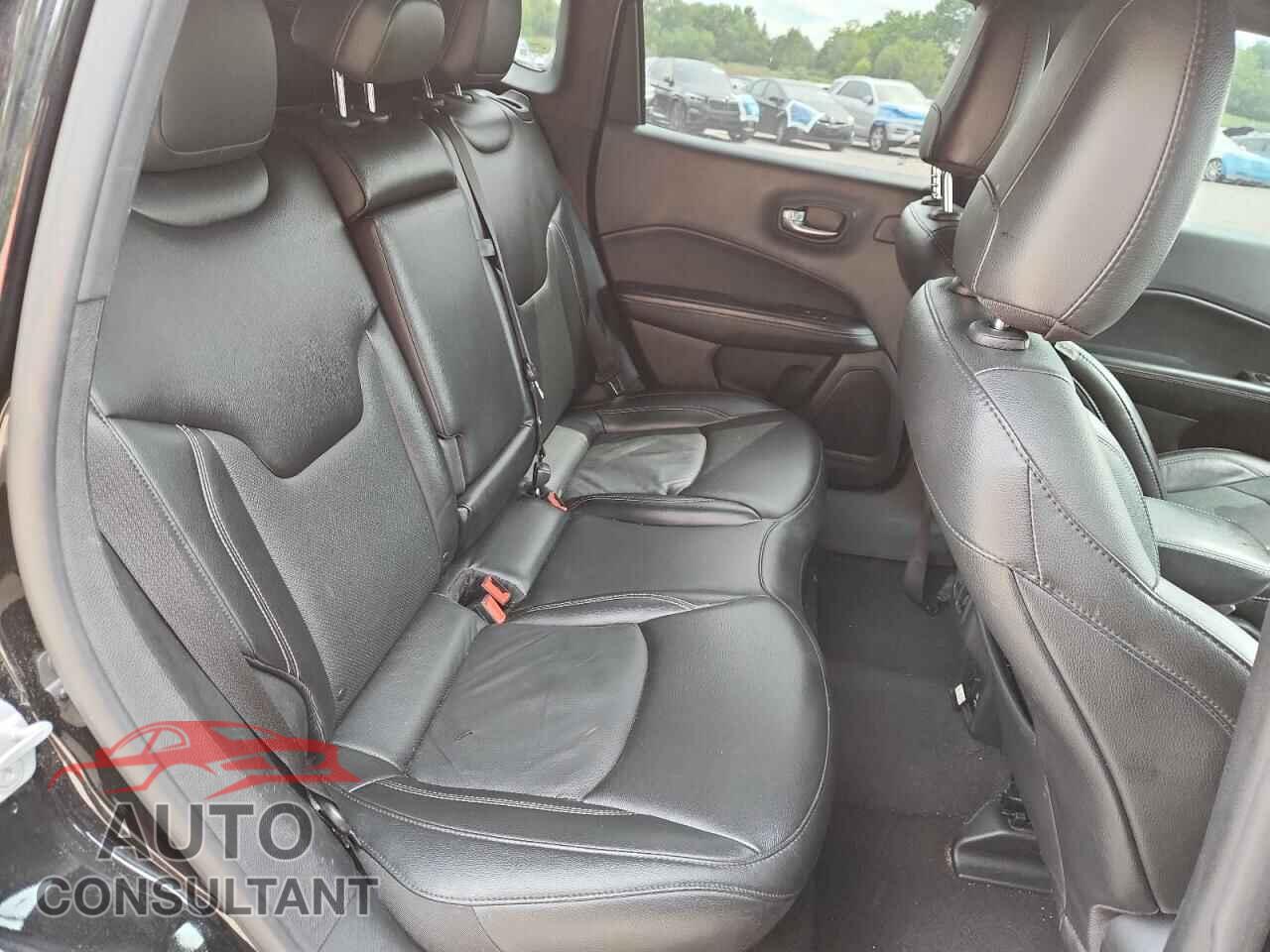 JEEP COMPASS 2021 - 3C4NJDEB3MT554579