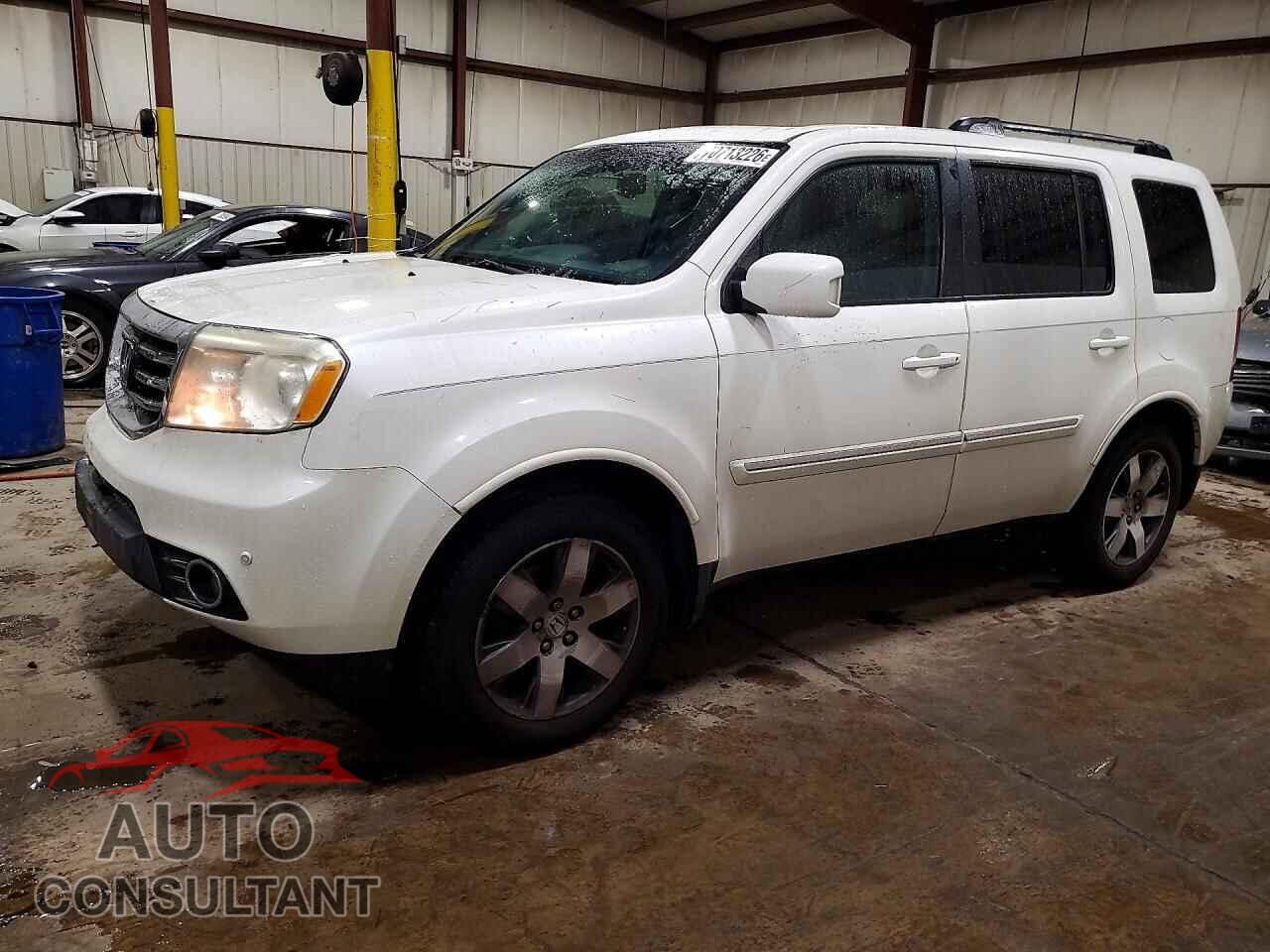 HONDA PILOT 2013 - 5FNYF4H92DB056122