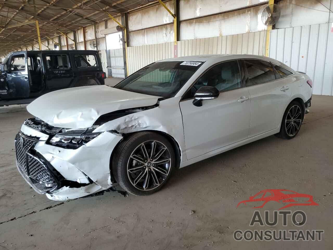 TOYOTA AVALON 2019 - 4T1BZ1FB1KU025672