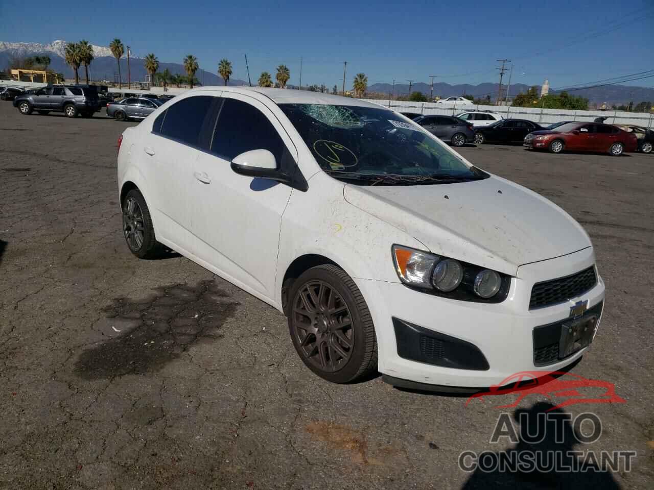 CHEVROLET SONIC 2016 - 1G1JC5SG3G4178256