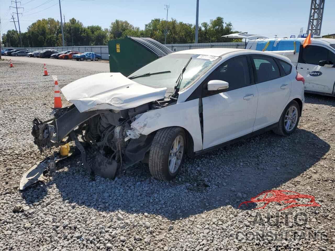 FORD FOCUS 2015 - 1FADP3K20FL282327