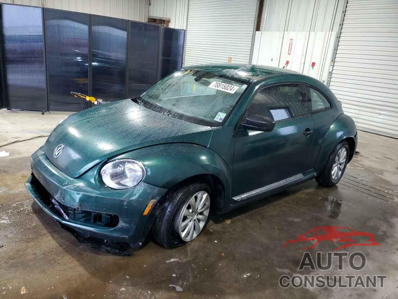 VOLKSWAGEN BEETLE 2017 - 3VWF17AT2HM616801